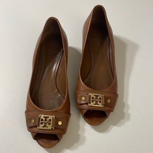 Tory Burch wedges (sz 8.5)